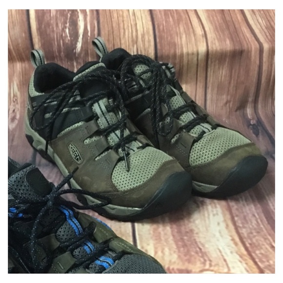 KEEN Men’s Shoes - Picture 2 of 8